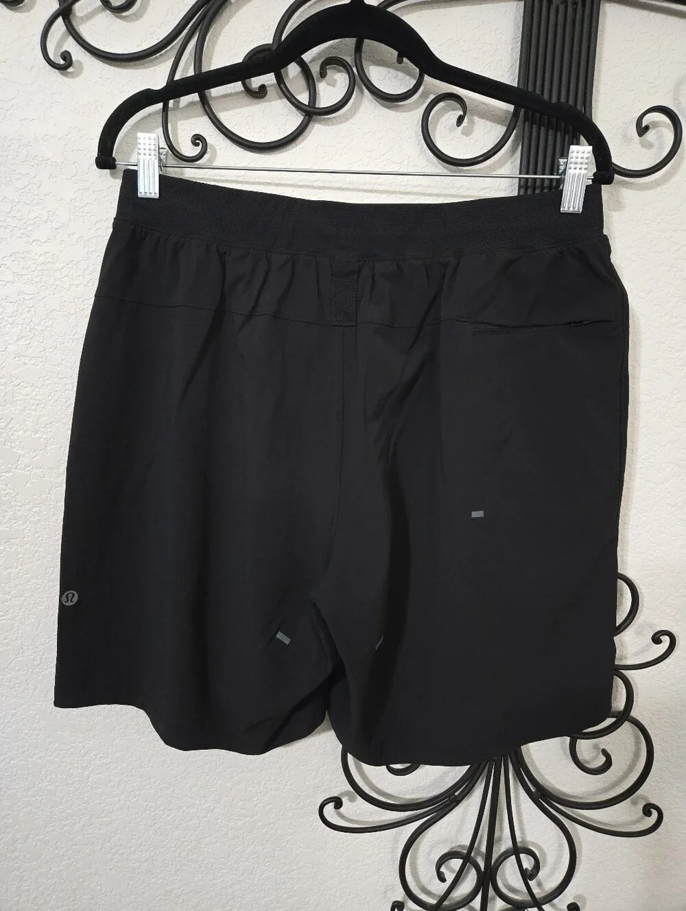 LULULEMON License To Train Shorts | L